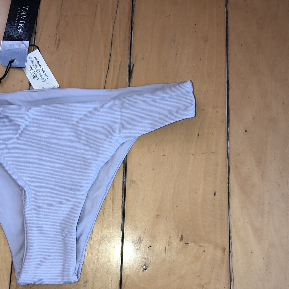 NWT Tavik Swimwear Lavender Reversible Swim Bottoms Size X-Small - Picture 4 of 5